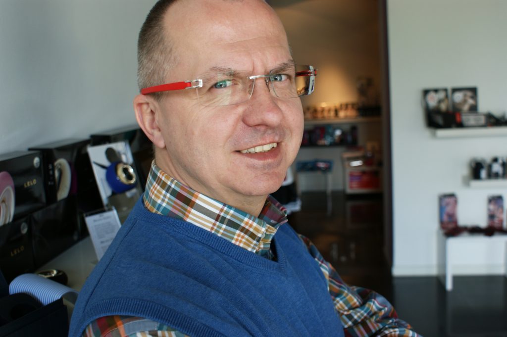 Robert Strzelecki, Executive Director PLAYROOM 